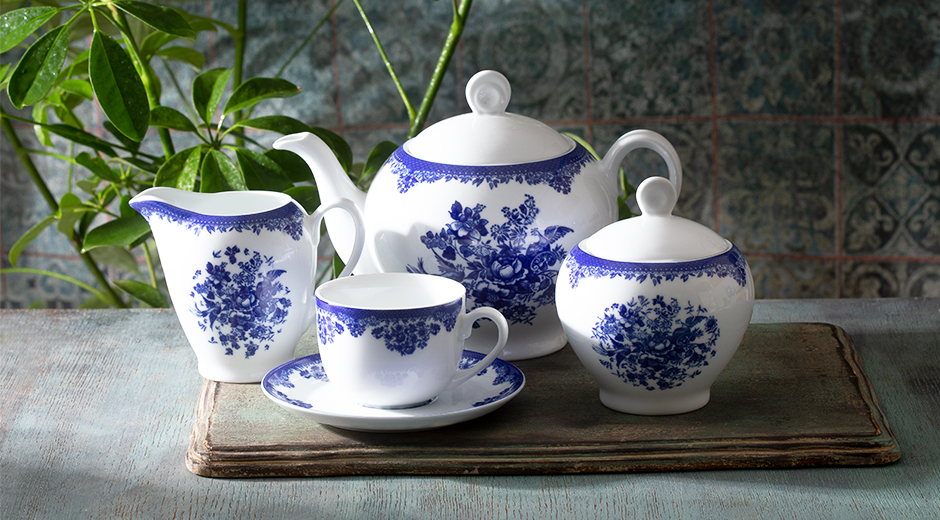 سرویس پذیرایی کامل 102 پارچه چینی زرین مدل 12 نفره فلورانس