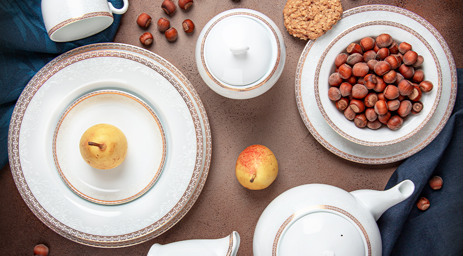 سرویس پذیرایی کامل 102 پارچه چینی زرین مدل 12 نفره ریوا طلایی